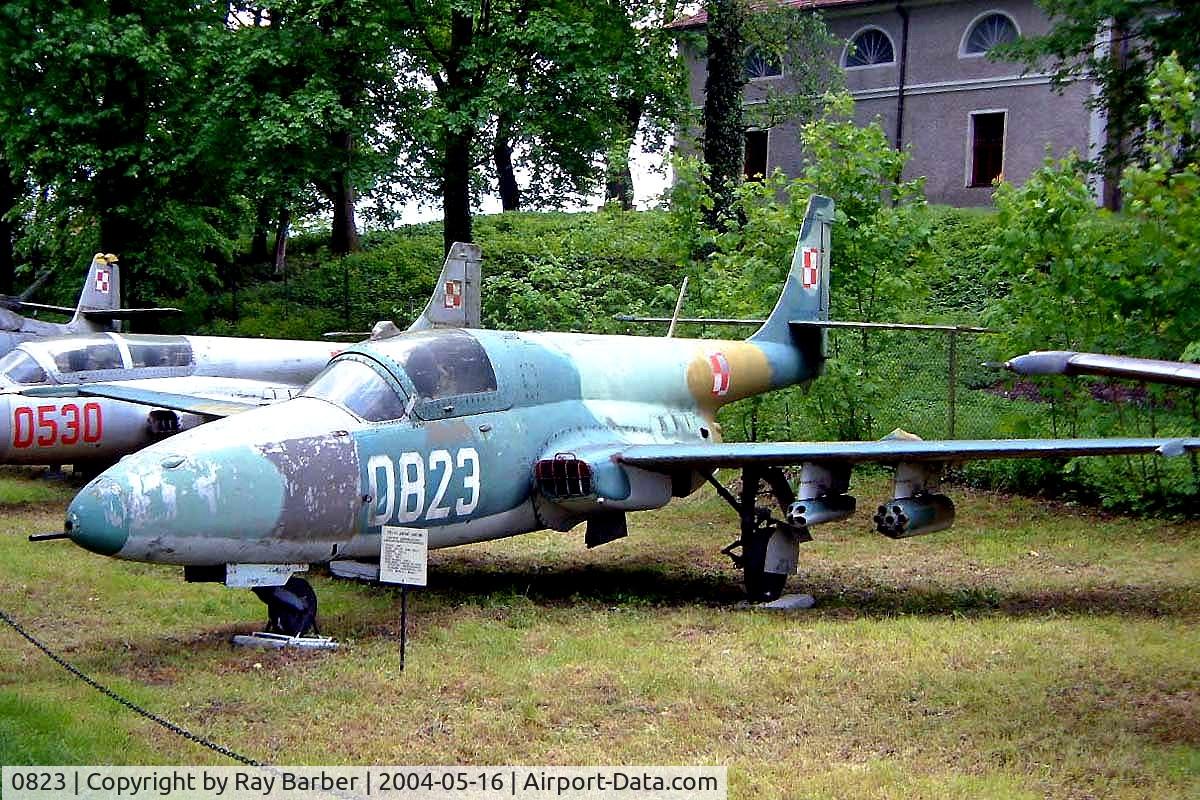 0823, PZL-Mielec TS-11 Iskra bis R C/N 1H-0823, PZL-Mielec TS-11 200bis(R) Iskra [1H08-23] Drzonow~Lubuskie~SP 16/05/2004.