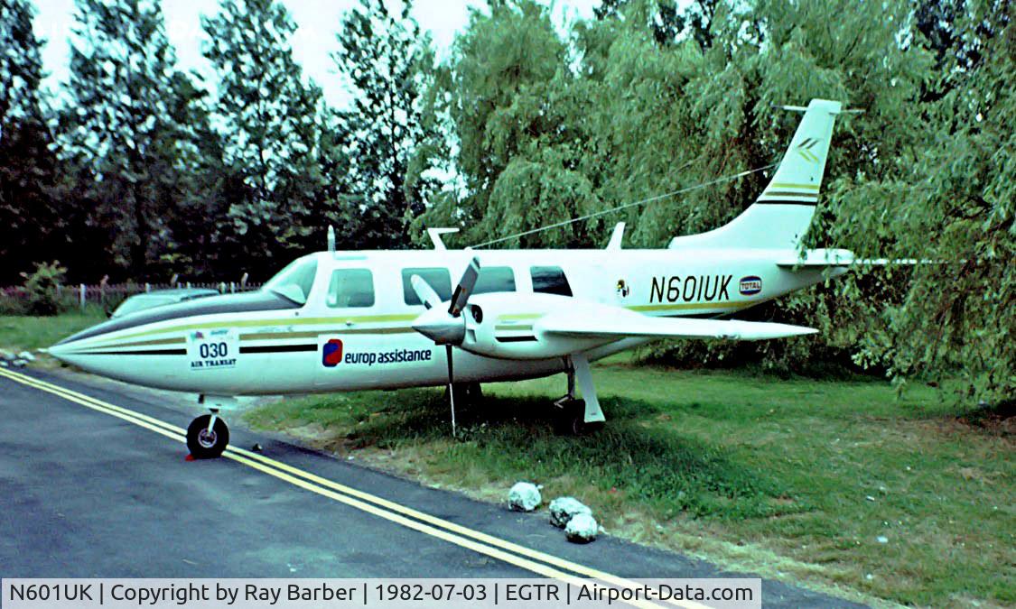 N601UK, Piper PA-60-601 Aerostar C/N 610179086, Piper PA-60-601 Aerostar [61-0179-086] Elstree~G 03/07/1982. Image taken from a slide , became N318SH and cancelled 2011-07-22.