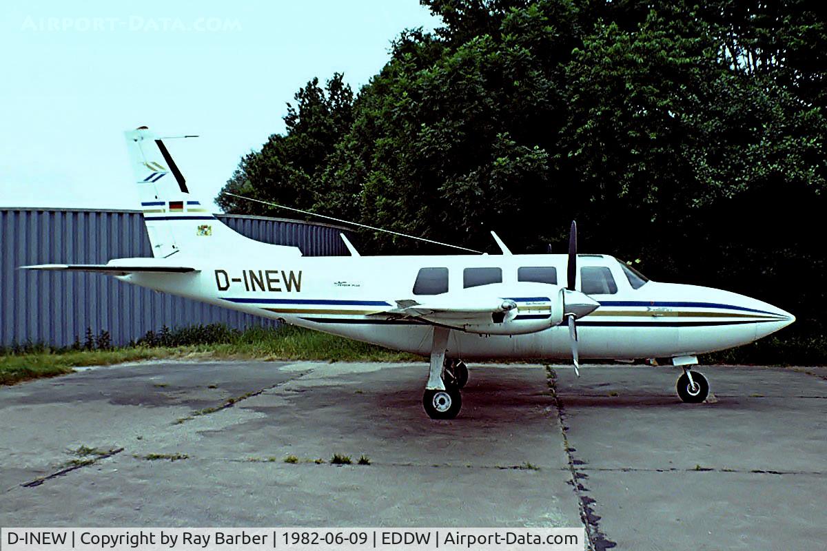 D-INEW, 1974 Smith Aerostar 601P C/N 61P-0167-006, Piper PA-60-601P Aerostar [61P-0167-006] Bremen~D 09/06/1982. Image taken from a slide.