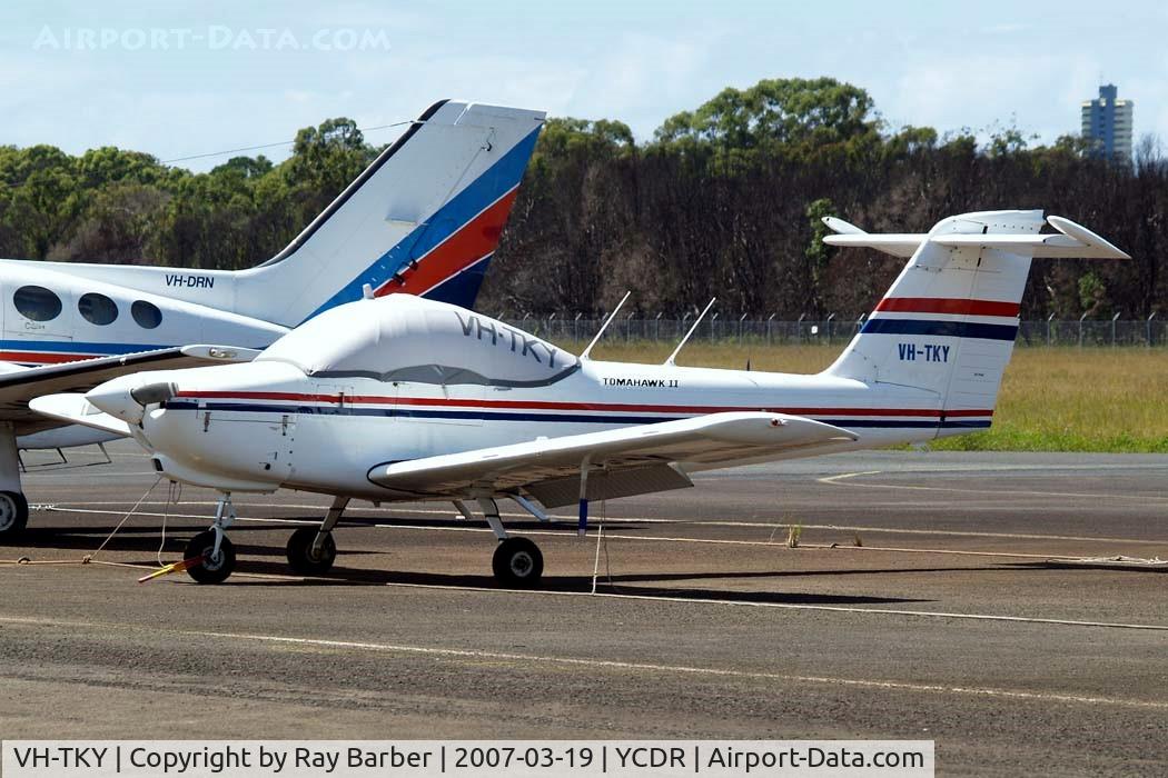 VH-TKY, 1978 Piper PA-38-112 Tomahawk Tomahawk C/N 38-78A0383, Piper PA-38-112 Tomahawk [38-78A0383] Caloundra~VH 19/03/2007