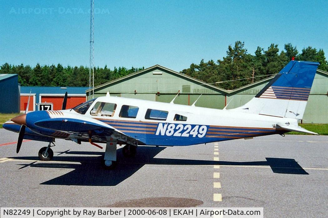 N82249, 1979 Piper PA-34-200T Seneca II C/N 34-7970161, Piper PA-34-200T Seneca II [34-7970161] Aarhus~OY 08/06/2000