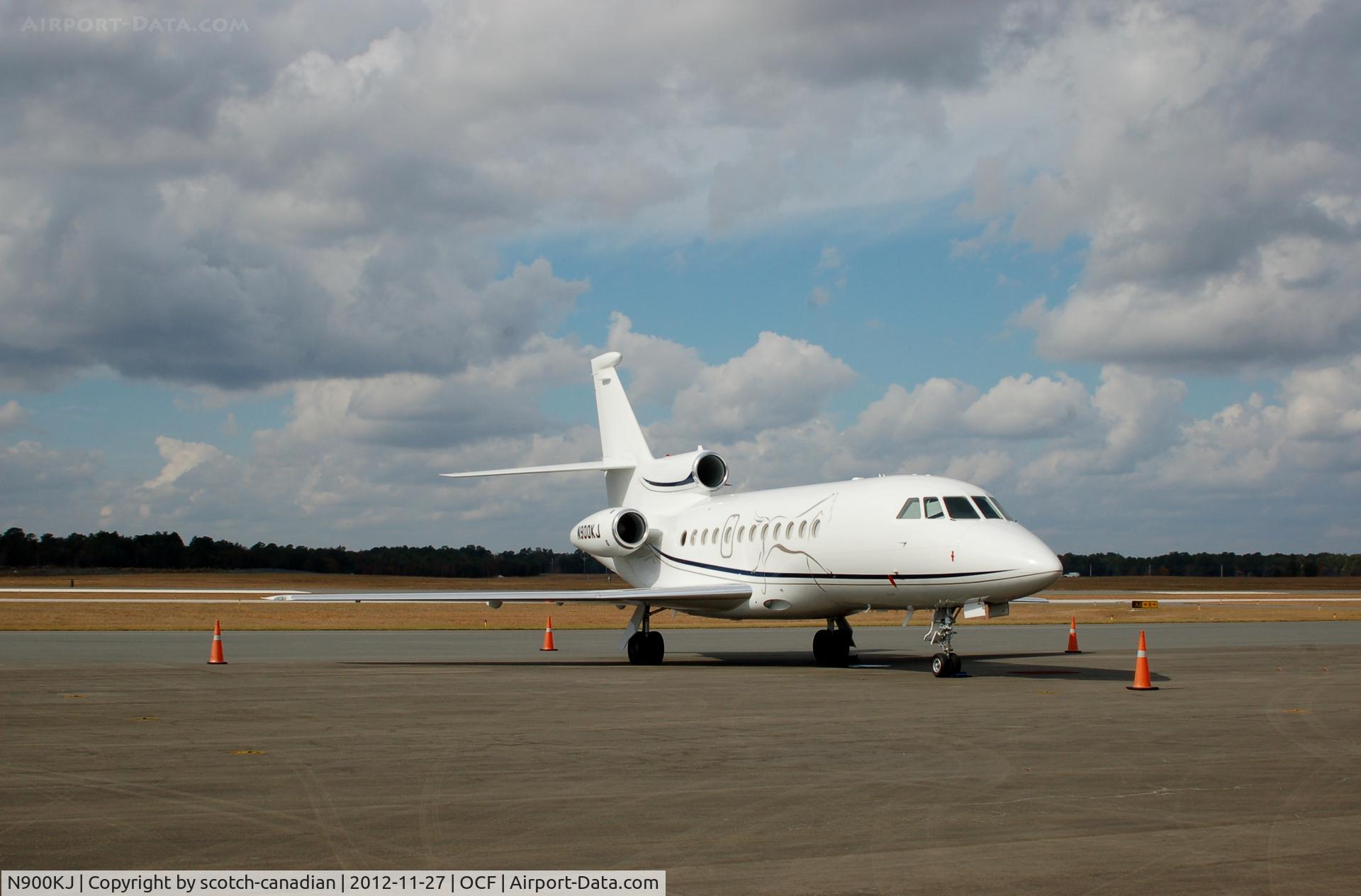 N900KJ, 2002 Dassault Falcon 900 C/N 199, 2002 Dassault-breguet MYSTERE FALCON 900, N900KJ, at Ocala International Airport, Ocala, FL