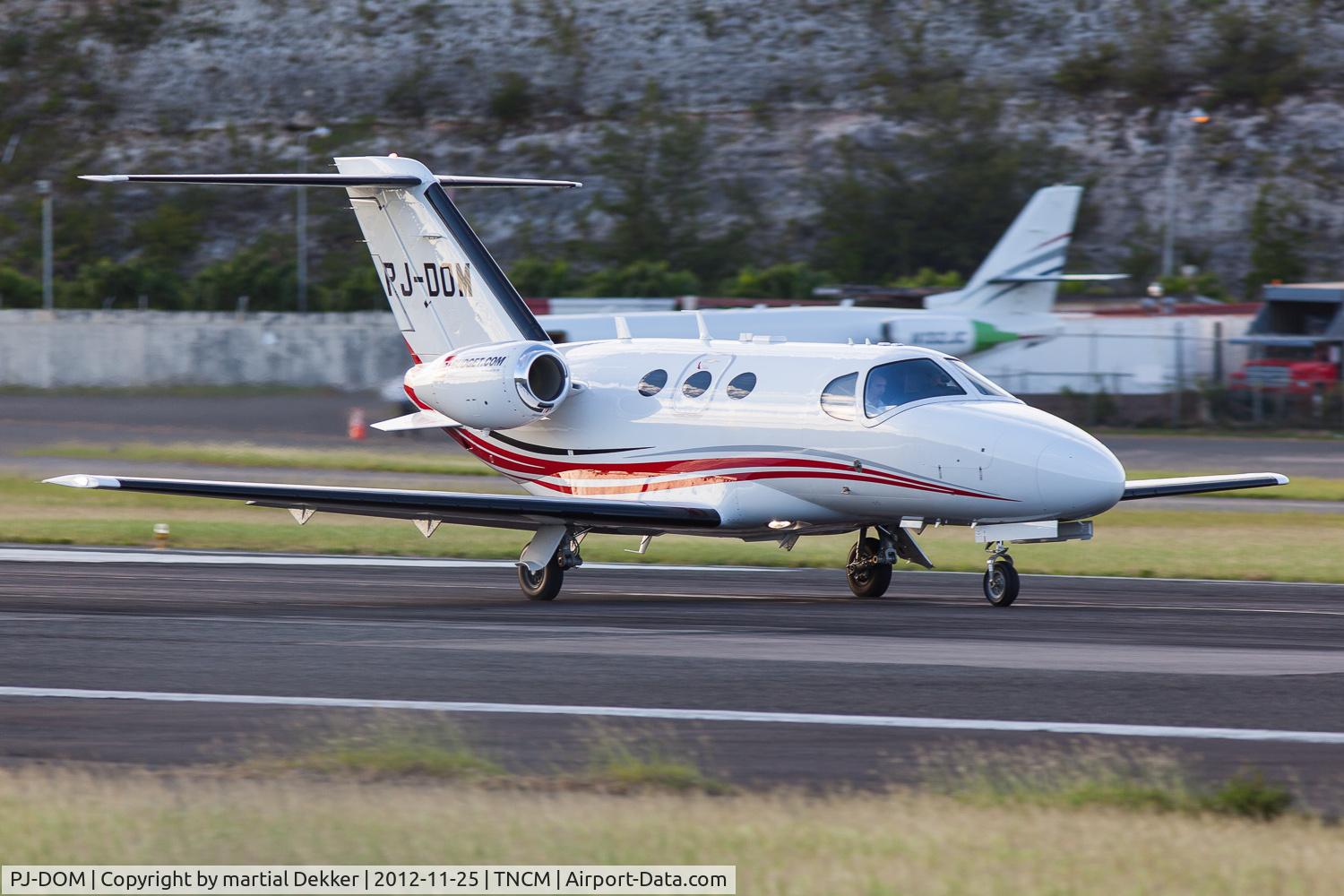 PJ-DOM, 2010 Cessna 510 Citation Mustang Citation Mustang C/N 510-0316, take off sxm