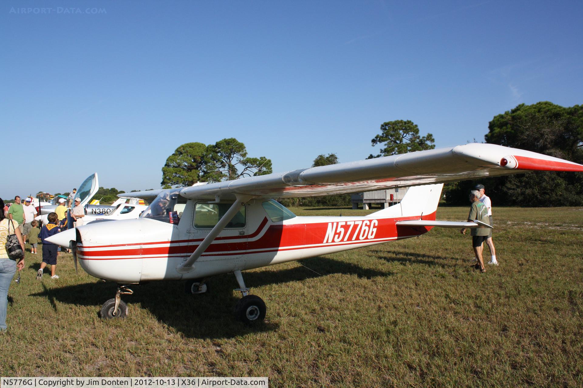 N5776G, 1969 Cessna 150K C/N 15071276, Cessna 150 (N5776G) sits on display at Buchan Airport