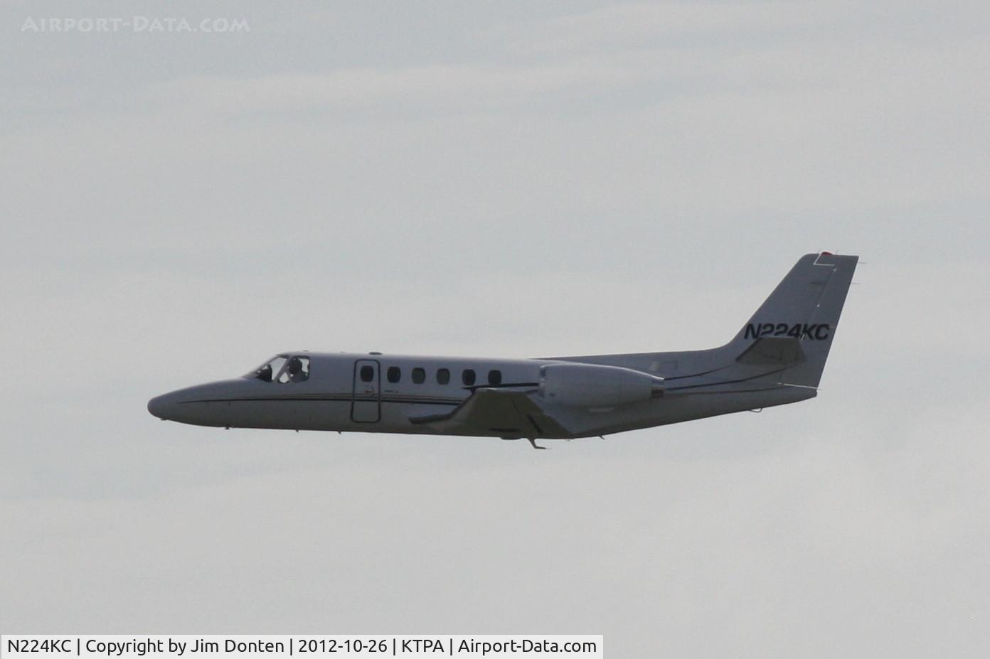N224KC, Cessna S550 Citation IIS C/N S550-0104, Cessna Citation Bravo (N224KC) departs Tampa International Airport enroute to Monroe Regional Airport
