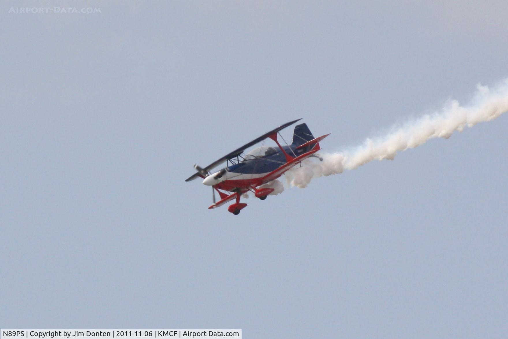 N89PS, 1998 Aviat Pitts S-2C Special C/N 6013, Ed Hamill performs at MacDill Air Fest