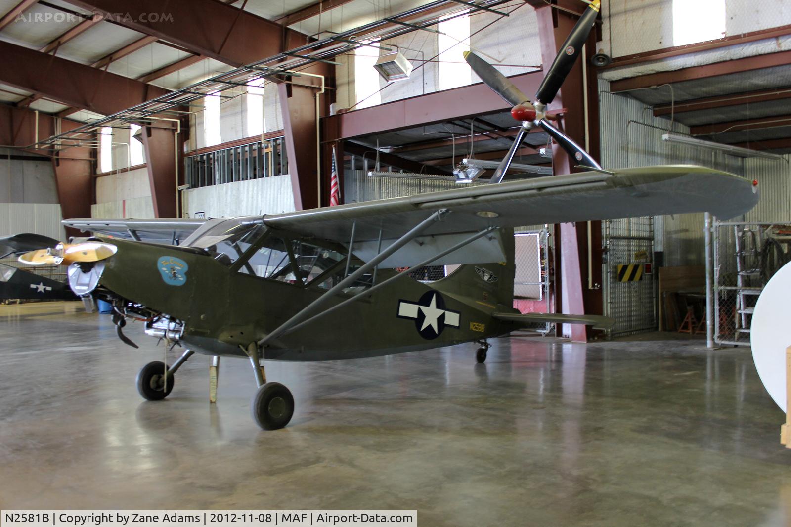 N2581B, 1942 Stinson L-5G Sentinel C/N 120473, At the Commemorative Air Force hangar - Mildand, TX