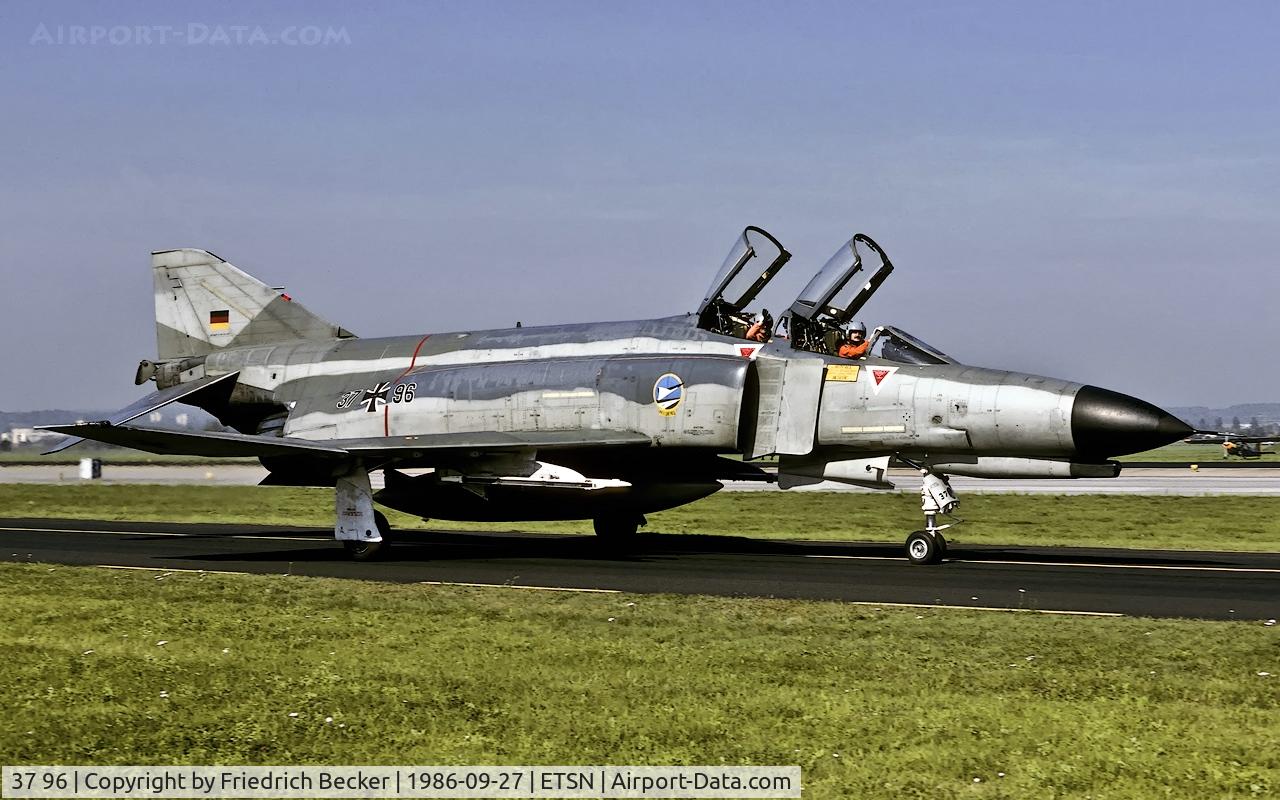 37 96, 1972 McDonnell Douglas F-4F Phantom II C/N 4593, taxying to the flightline at Fliegerhorst Neuburg