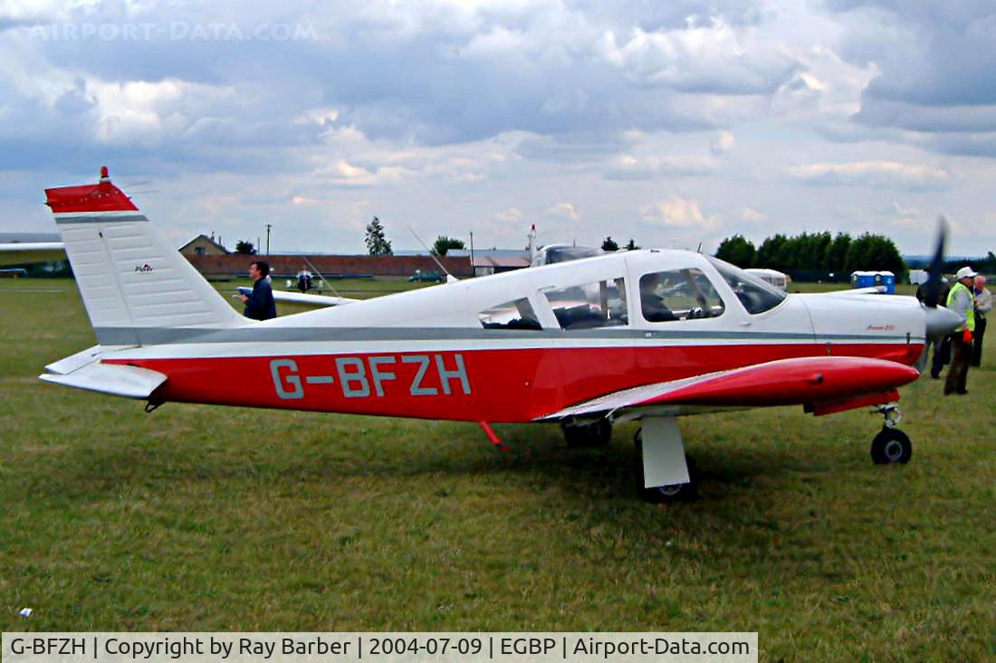 G-BFZH, 1969 Piper PA-28R-200 Cherokee Arrow C/N 28R-35307, Piper PA-28R-200 Cherokee Arrow [28R-35307] Kemble~G 09/07/2004