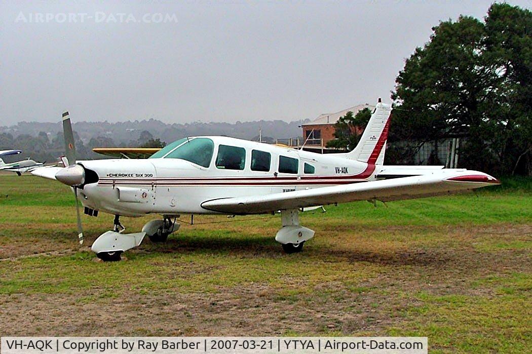 VH-AQK, 1978 Piper PA-32-300 Cherokee Six Cherokee Six C/N 32-7840086, Piper PA-32-300 Cherokee Six [32-7840086] Tyabb~VH 21/03/2007