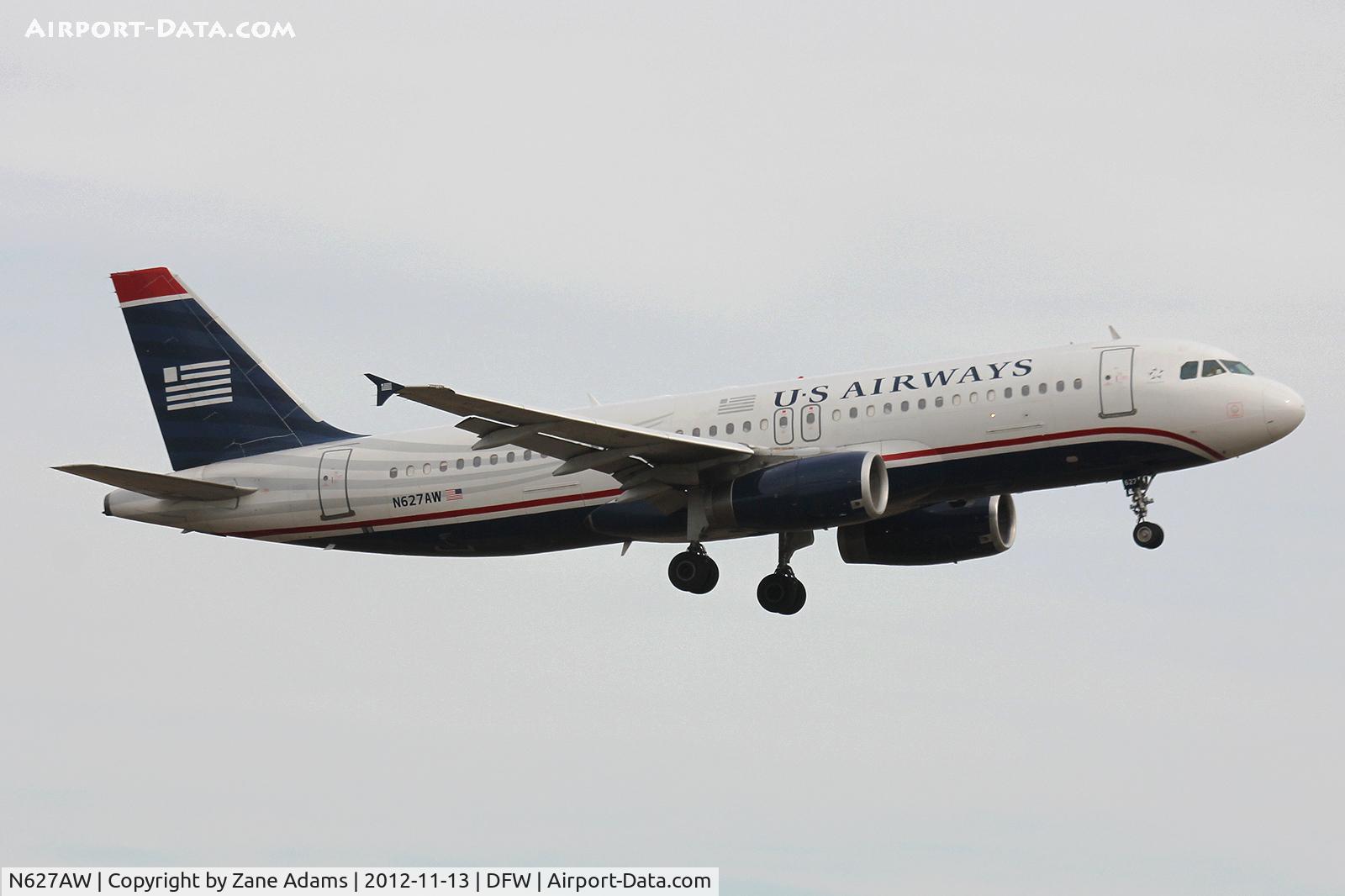 N627AW, 1989 Airbus A320-231 C/N 66, US Airways landing at DFW Airport