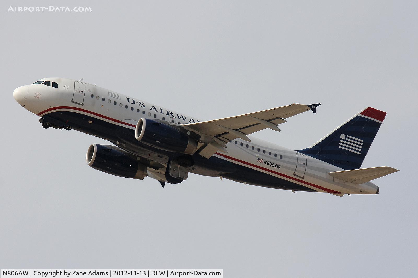 N806AW, 1999 Airbus A319-132 C/N 1056, US Airways departing DFW Airport