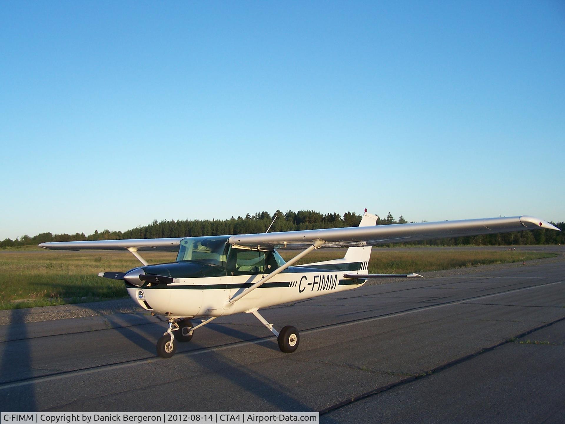 C-FIMM, 1975 Cessna 150M C/N 15077103, 1975 cessna 150