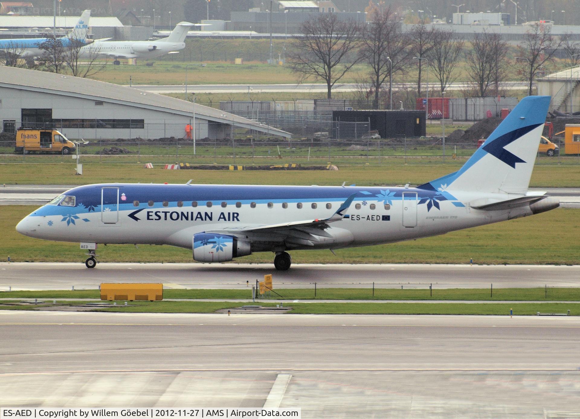 ES-AED, 2005 Embraer 170LR (ERJ-170-100LR) C/N 17000112, Taxi to runway 24 of Schiphol Airport