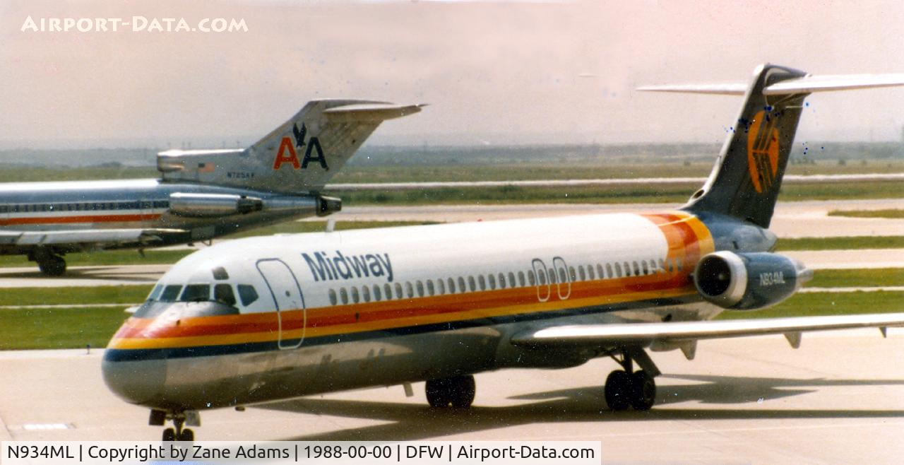 N934ML, 1970 Douglas DC-9-31 C/N 47526, Midway Airlines at DFW airport