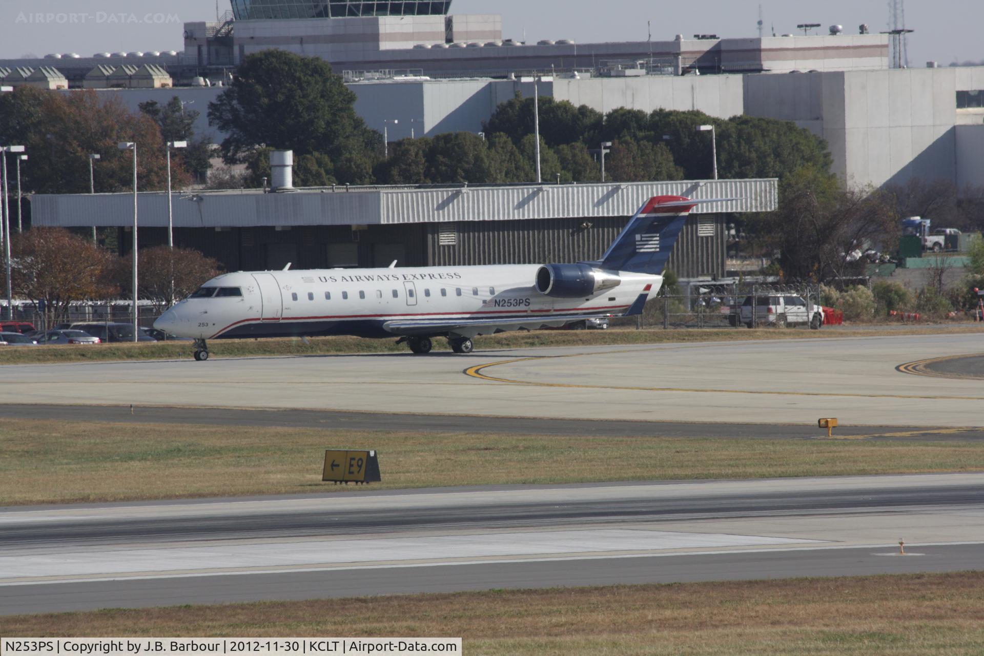 N253PS, 2004 Bombardier CRJ-200ER (CL-600-2B19) C/N 7934, Charlotte, NC