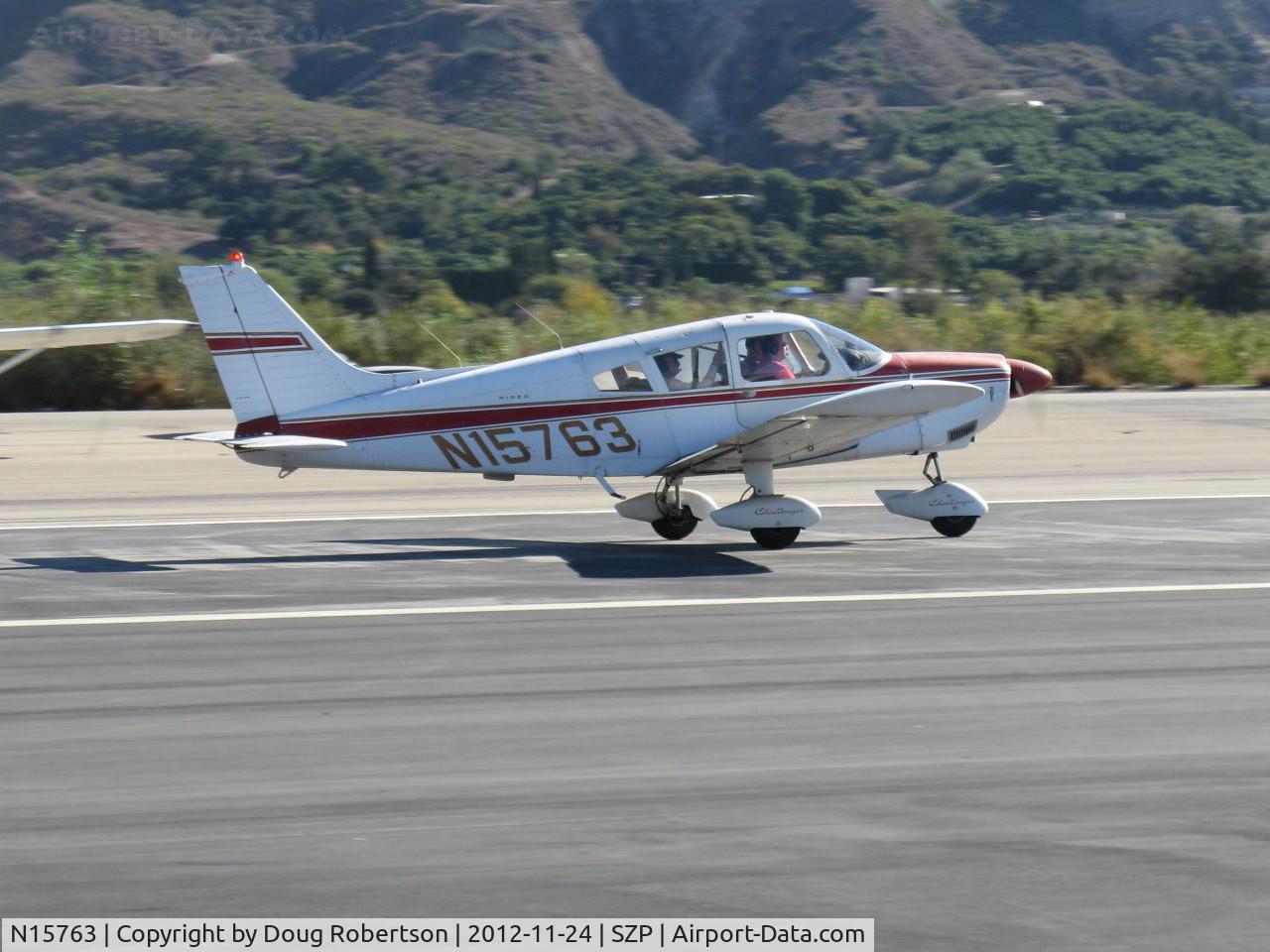 N15763, 1972 Piper PA-28-180 Cherokee C/N 28-7305141, 1972 Piper PA-28-180 CHEROKEE, Lycoming O&VO-360 180 Hp, takeoff roll Rwy 22