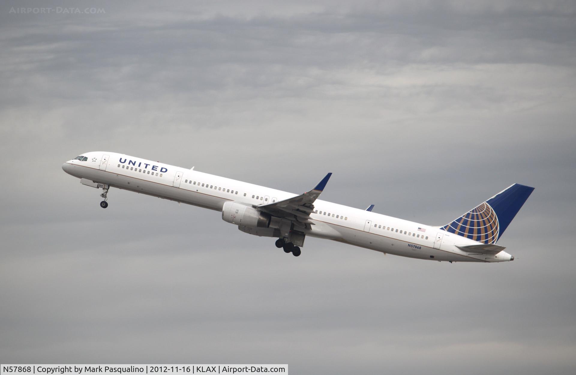 N57868, 2002 Boeing 757-33N C/N 32590, Boeing 757-300