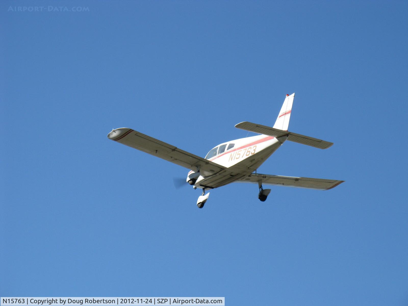 N15763, 1972 Piper PA-28-180 Cherokee C/N 28-7305141, 1972 Piper PA-28-180 CHEROKEE, Lycoming O&VO-360 180 Hp, takeoff climb Rwy 22