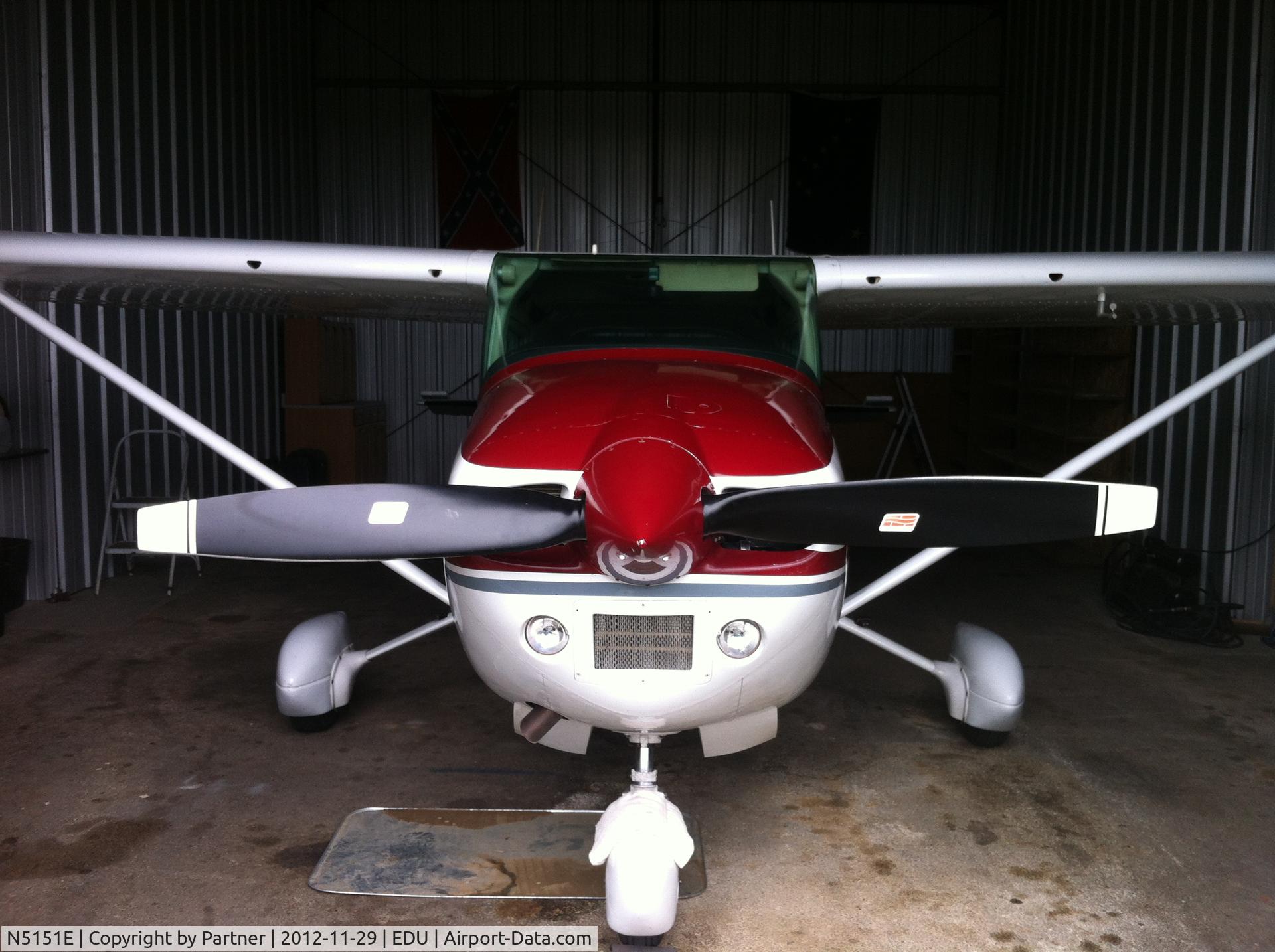 N5151E, 1982 Cessna 182R Skylane C/N 18268293, at EDU