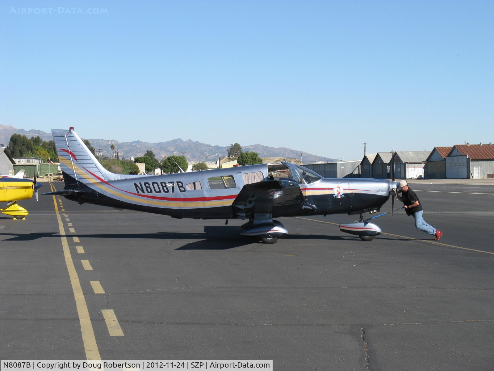 N8087B, 1982 Piper PA-32-301 Saratoga C/N 32-8206022, 1982 Piper PA-32-301 SARATOGA 'SARA TOGA', Lycoming IO-540-K1G5 300 Hp, pushback to transient parking