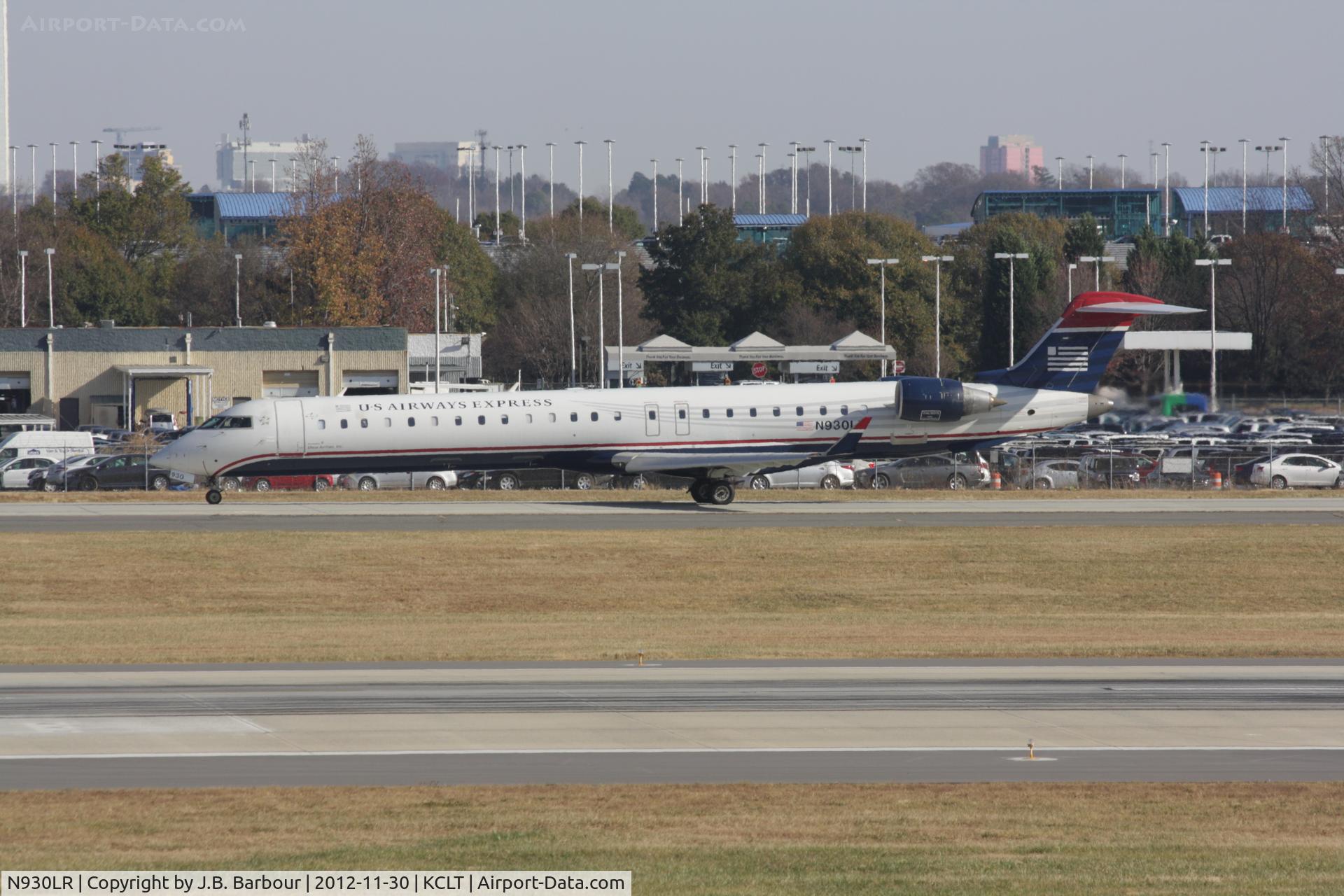 N930LR, 2005 Bombardier CRJ-900ER (CL-600-2D24) C/N 15030, Charlotte, NC