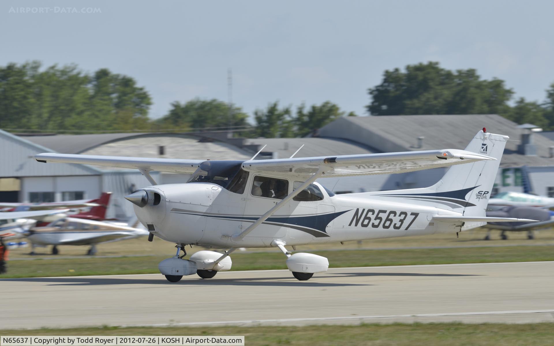 N65637, Cessna 172S C/N 172S9739, Airventure 2012