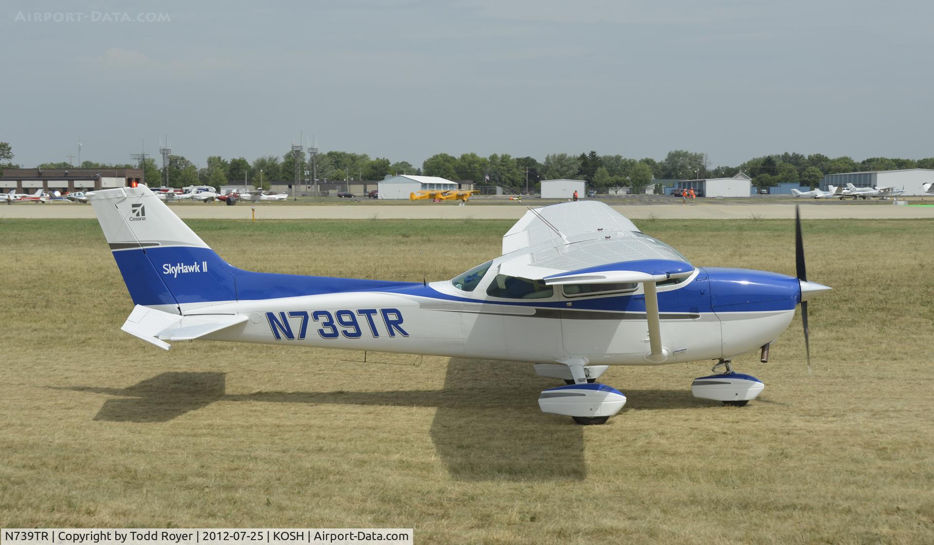 N739TR, 1978 Cessna 172N C/N 17270797, Airventure 2012