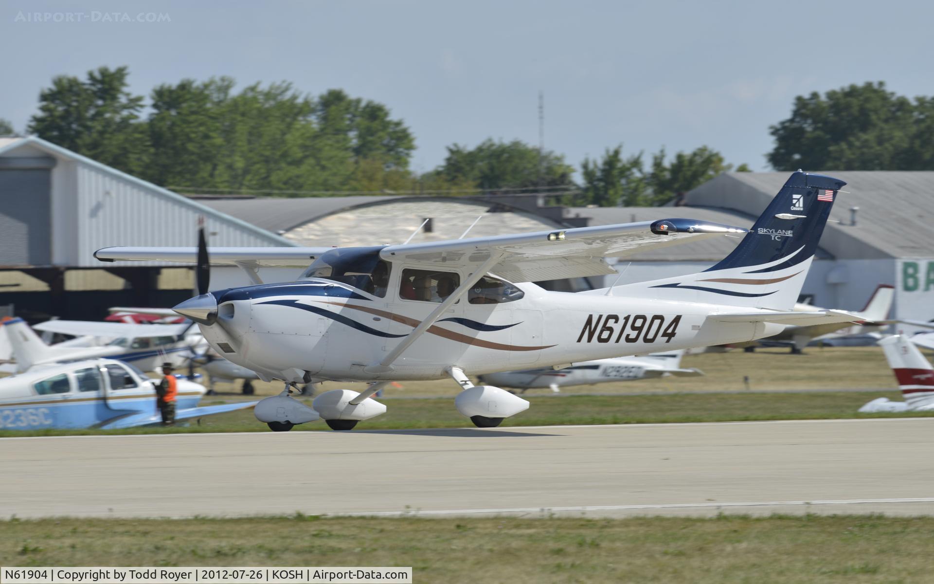 N61904, 2008 Cessna T182T Turbo Skylane C/N T18208858, Airventure 2012