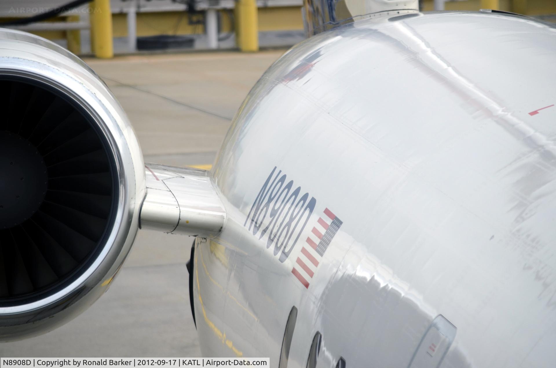 N8908D, 2004 Bombardier CRJ-200 (CL-600-2B19) C/N 7908, Atlanta