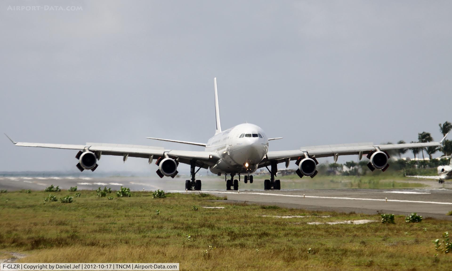 F-GLZR, 1999 Airbus A340-313X C/N 307, F-GLZR
