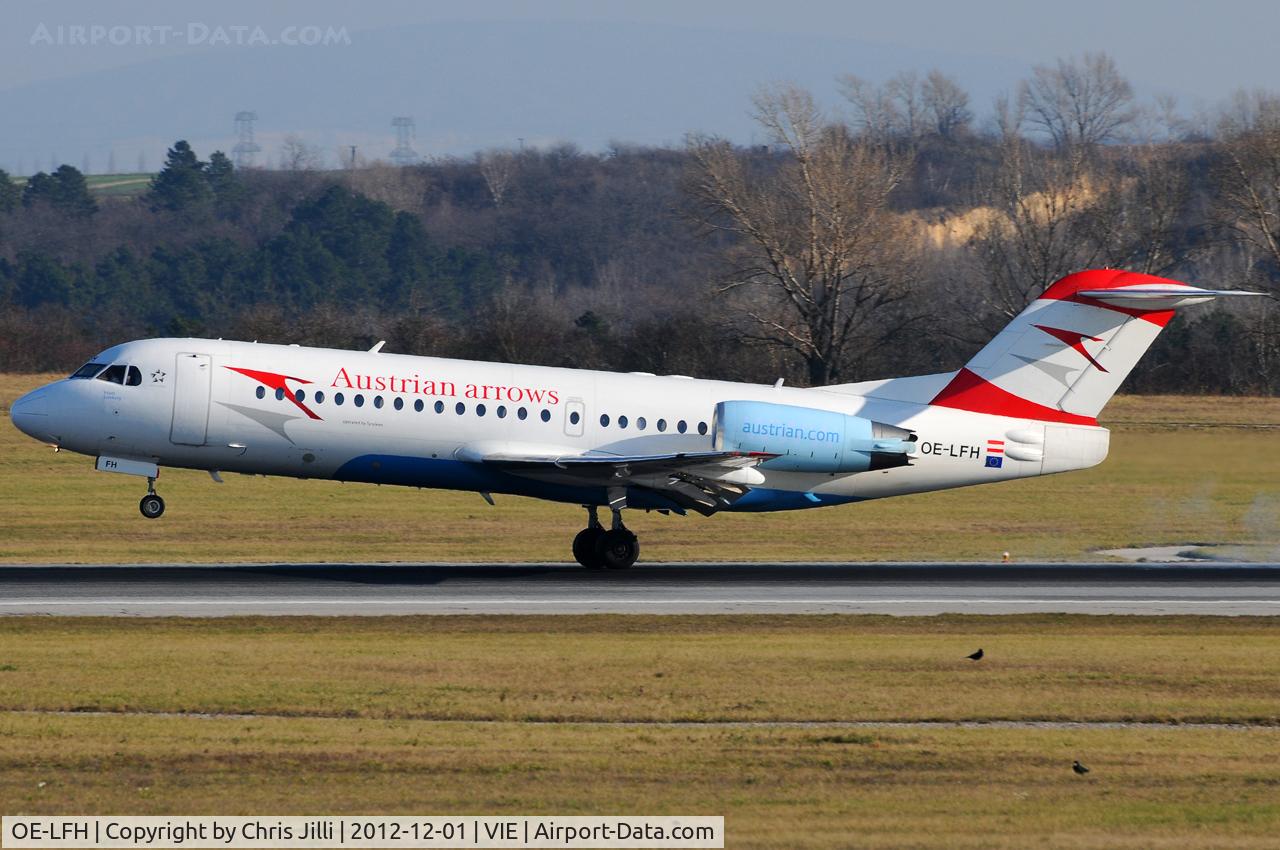 OE-LFH, 1995 Fokker 70 (F-28-0070) C/N 11554, Austrian arrows