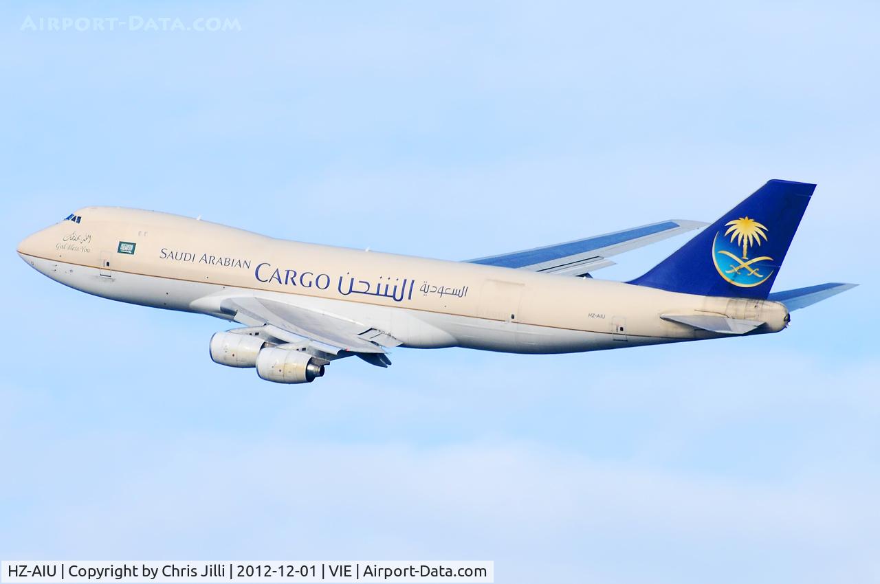 HZ-AIU, 1988 Boeing 747-268F C/N 24359/724, Saudi Arabian Cargo