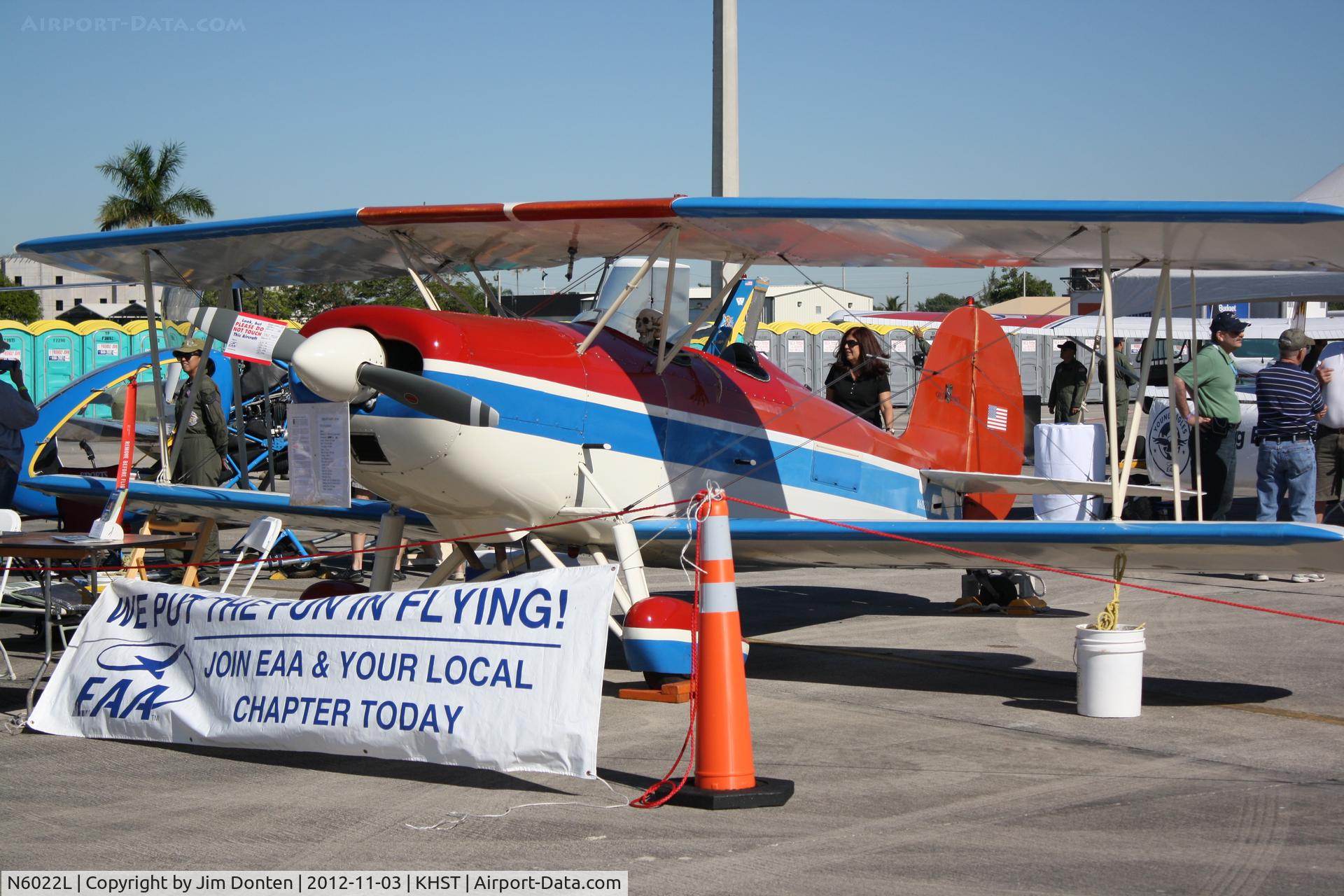 N6022L, 1975 Great Lakes 2T-1A-2 Sport Trainer C/N 0712, Great Lakes Sport Trainer (N6022L) sits on static display at Wings over Homestead