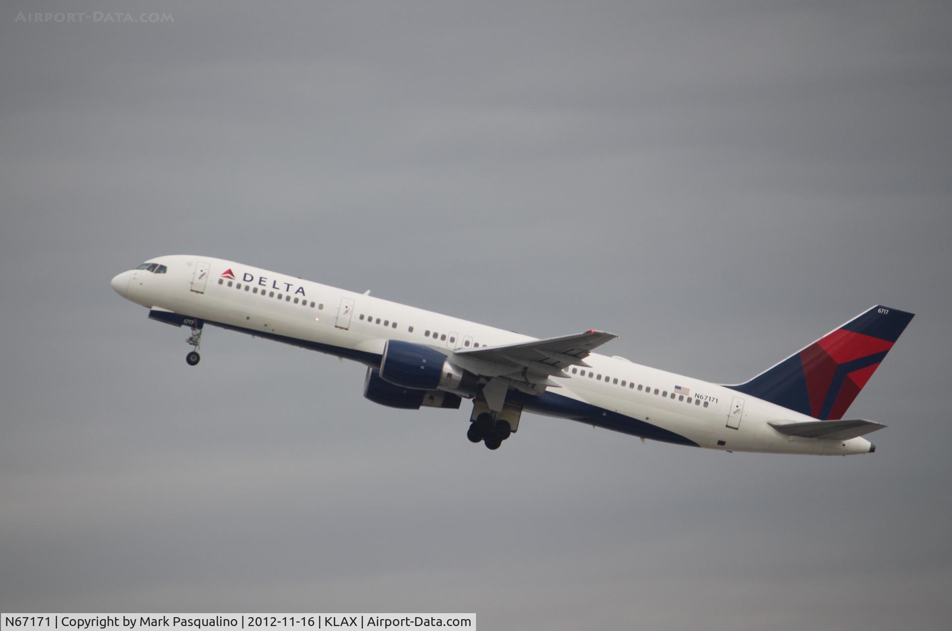 N67171, 2001 Boeing 757-232 C/N 30839, Boeing 757-200
