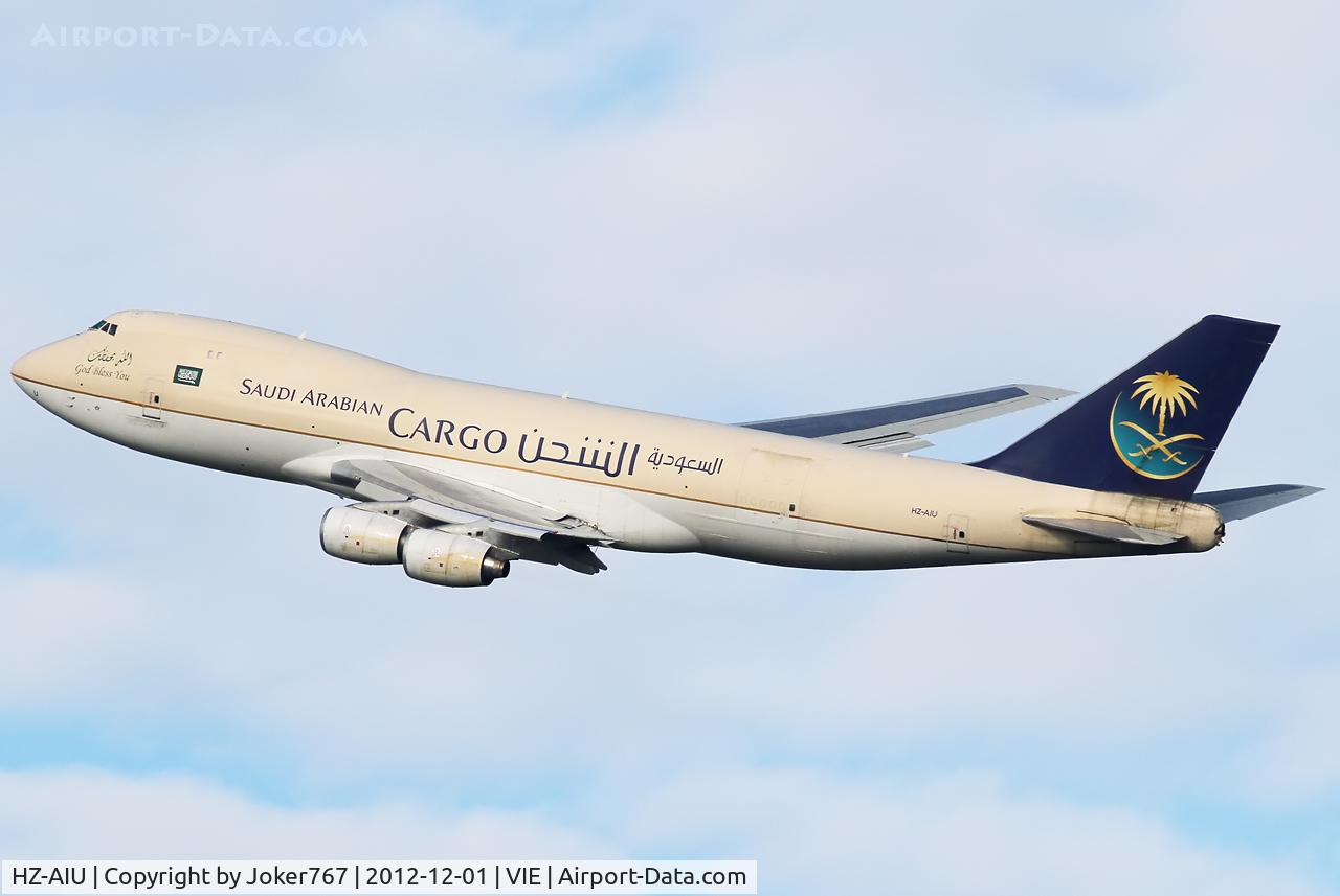 HZ-AIU, 1988 Boeing 747-268F C/N 24359/724, Saudi Arabian Cargo