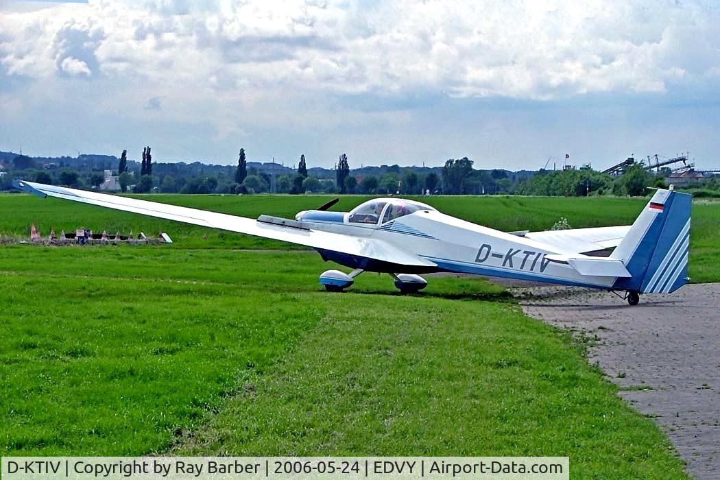 D-KTIV, 1996 Scheibe SF-25C Rotax-Falke C/N 44614, Scheibe SF-25C Rotax-Falke [44614] Porta Westfallica~D 24/05/2006