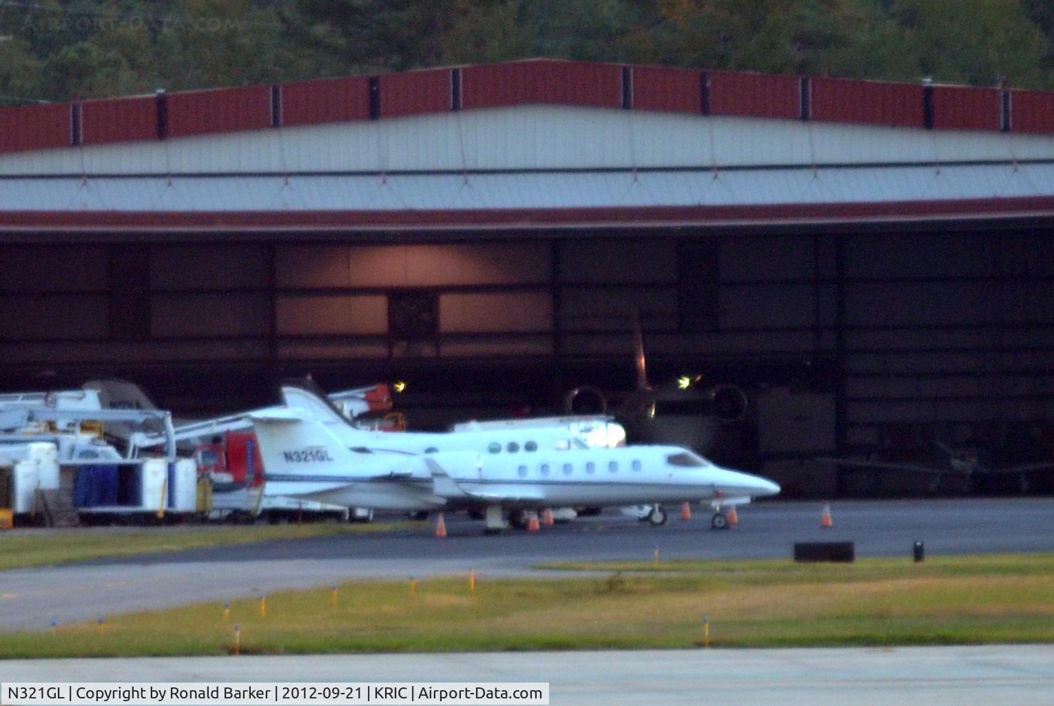 N321GL, 2000 Learjet 31A C/N 216, Richmond