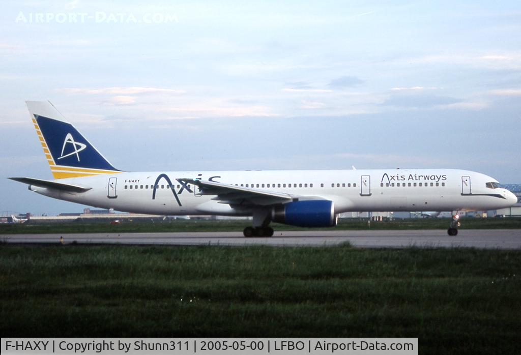 F-HAXY, 1994 Boeing 757-2K2 C/N 26635, Lining up rwy 14L for departure...