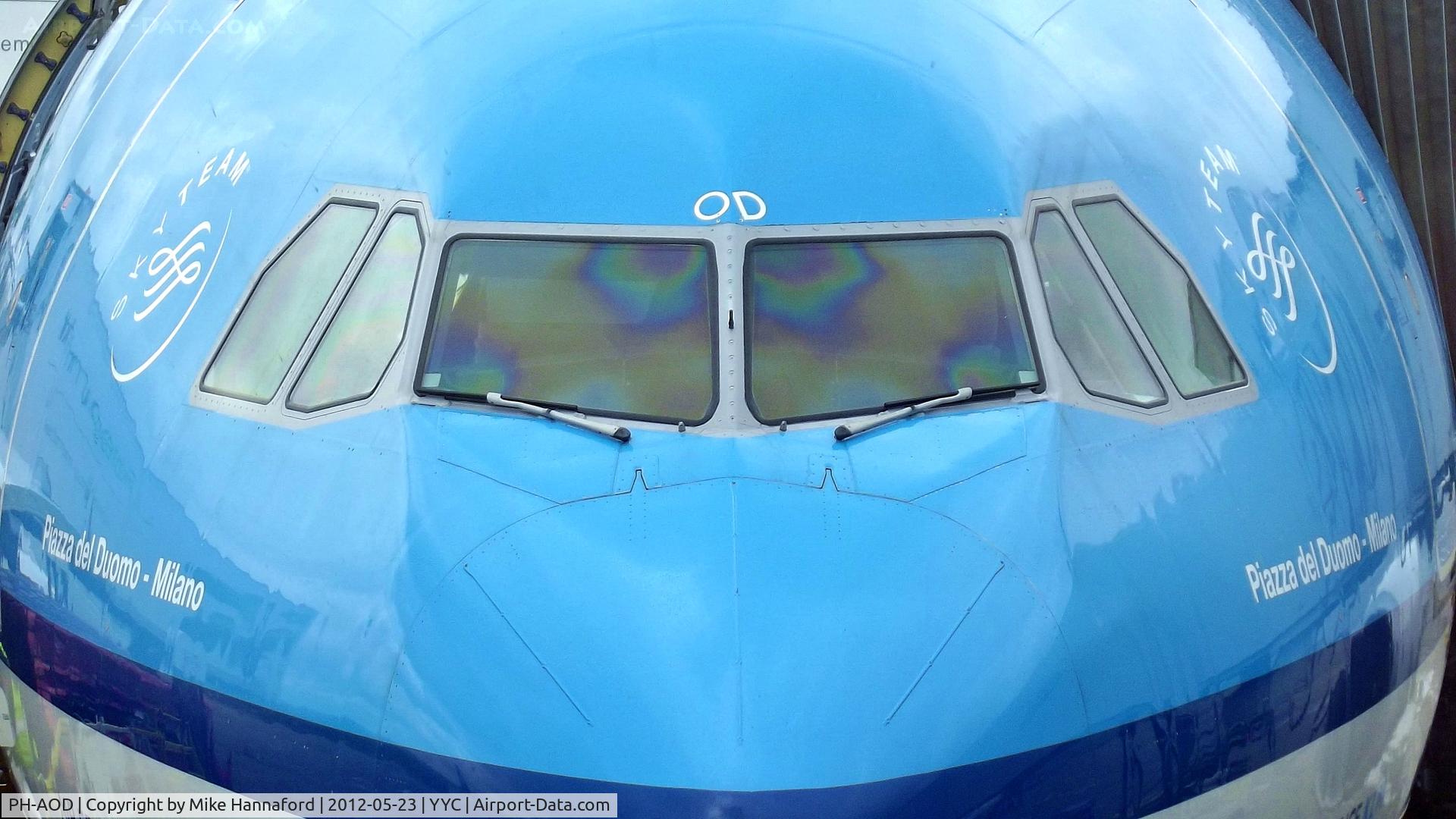 PH-AOD, 2006 Airbus A330-203 C/N 738, On stand