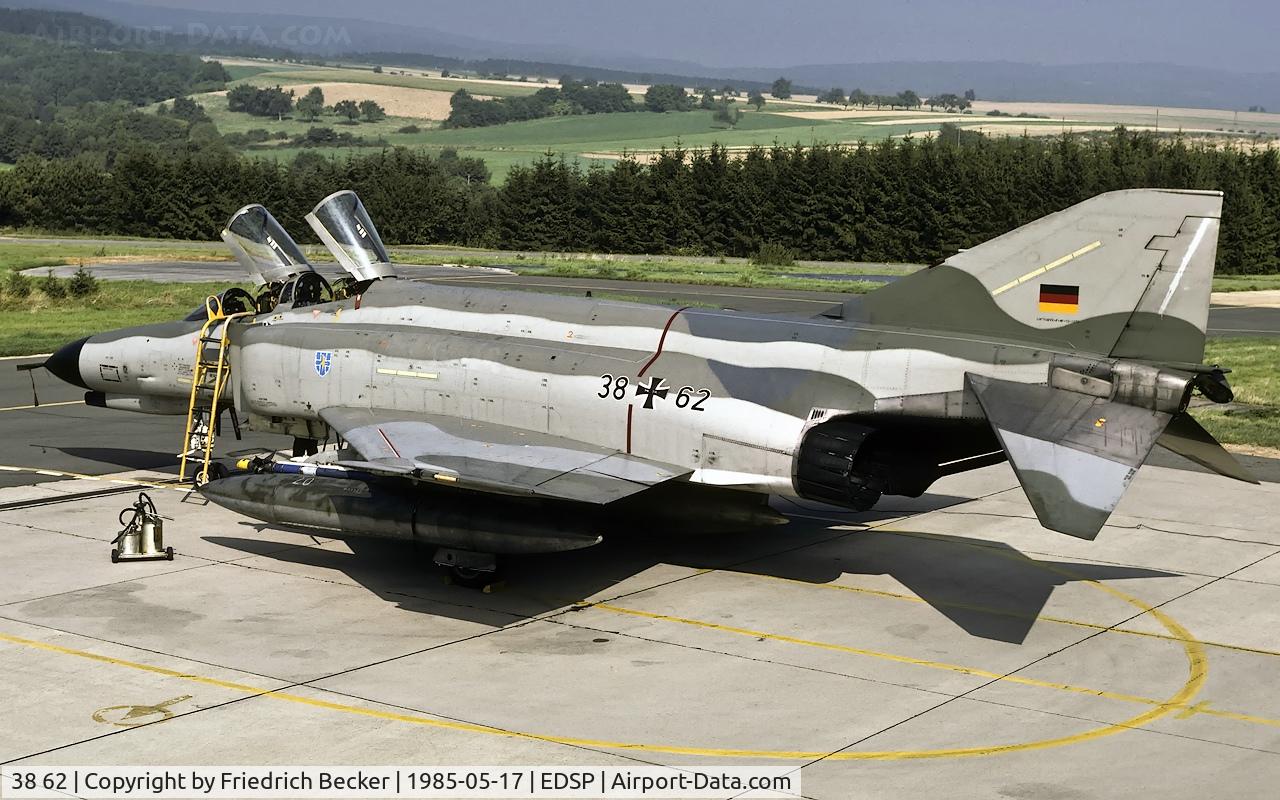 38 62, 1974 McDonnell Douglas F-4F Phantom II C/N 4779, flightline at Fliegerhorst Pferdsfeld
