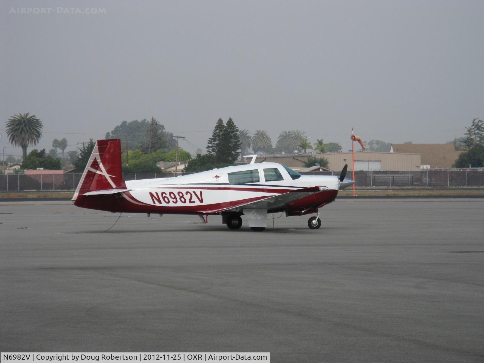 N6982V, 1976 Mooney M20F Executive C/N 22-1344, 1976 Mooney M20F EXECUTIVE, Lycoming IO-360-A1A 200 Hp, beautiful refinish