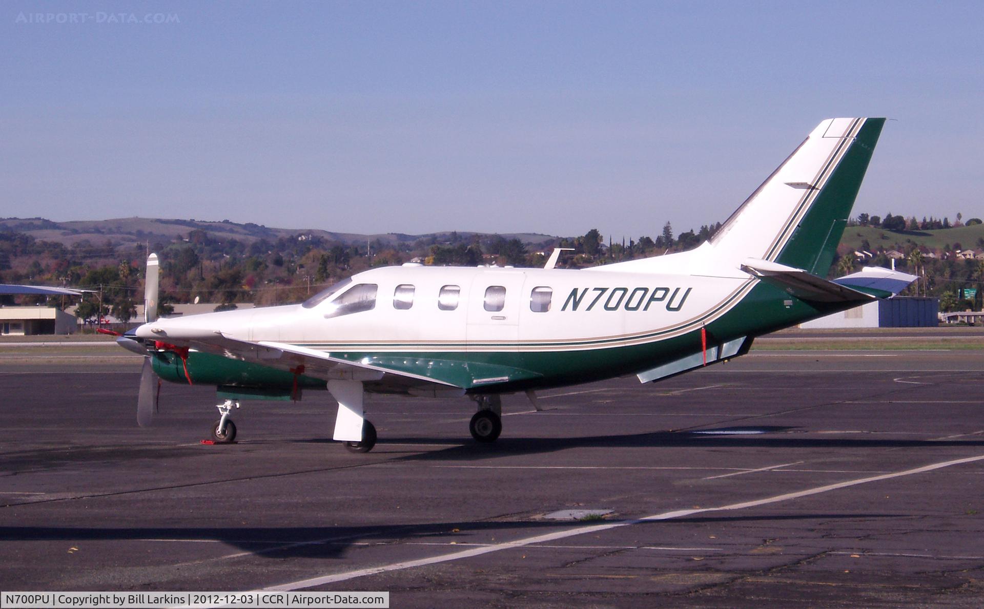 N700PU, Socata TBM-700 C/N 15, Visitor