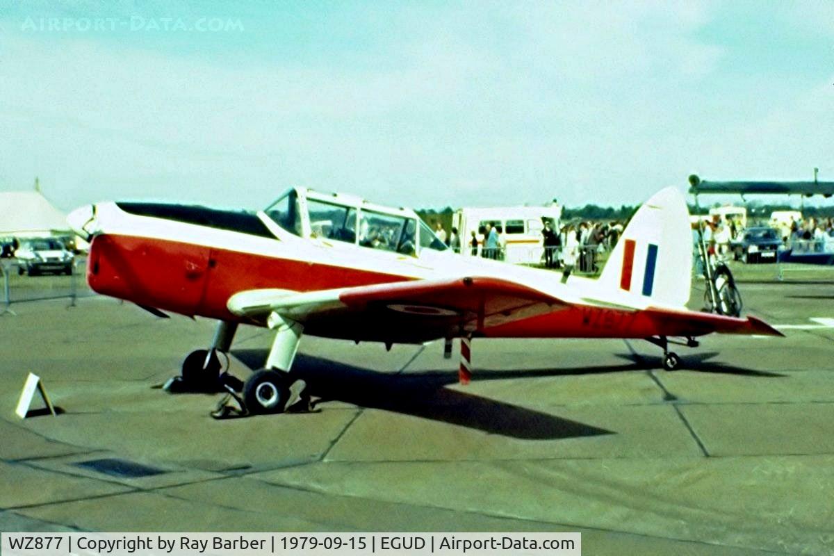WZ877, 1953 De Havilland DHC-1 Chipmunk T.10 C/N C1/0915, DHC-1 Chipmunk T.10 [C1/0915] RAF Abingdon~G 15/09/1979. Image taken from a slide.