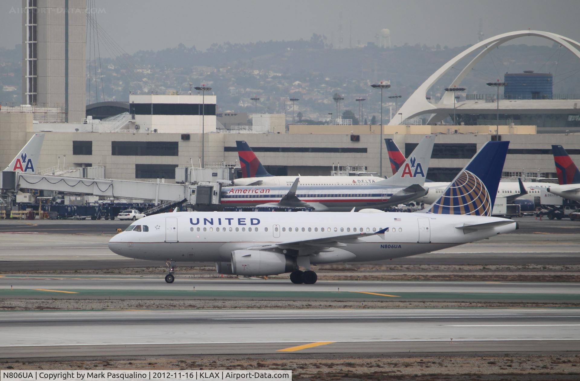 N806UA, 1998 Airbus A319-131 C/N 788, Airbus A319