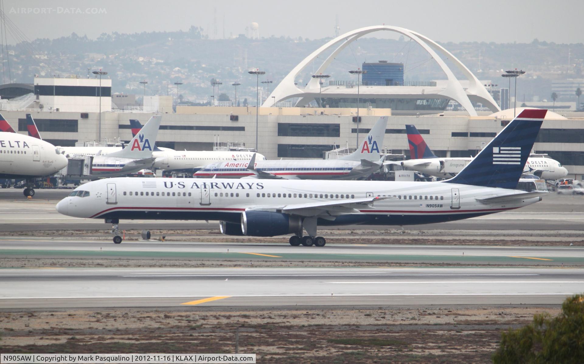 N905AW, 1986 Boeing 757-2S7 C/N 23567, Boeing 757-200