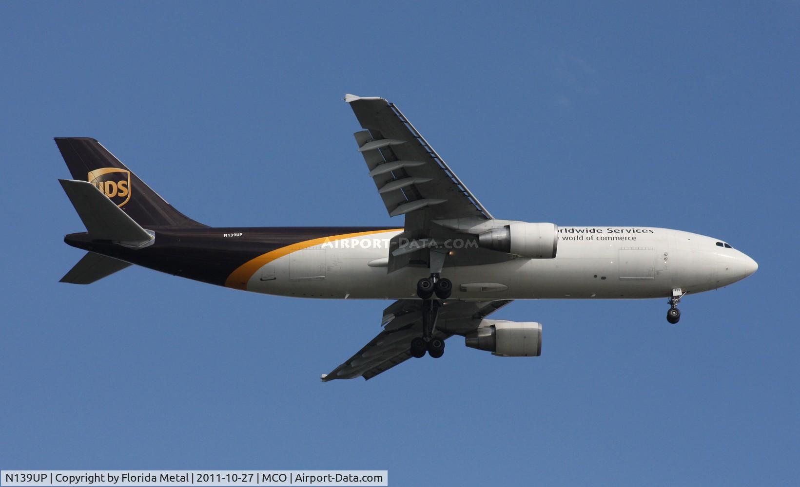 N139UP, 2001 Airbus A300F4-622R(F) C/N 0822, UPS A300