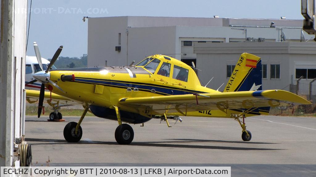 EC-LHZ, Air Tractor AT-802F Fire Boss C/N 802-0366, Parked
