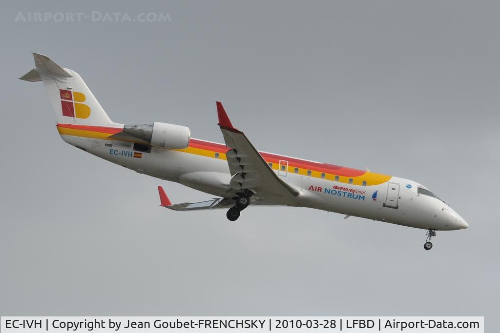 EC-IVH, 2004 Bombardier CRJ-200ER (CL-600-2B19) C/N 7915, Air Nostrum landing 23 from Madrid