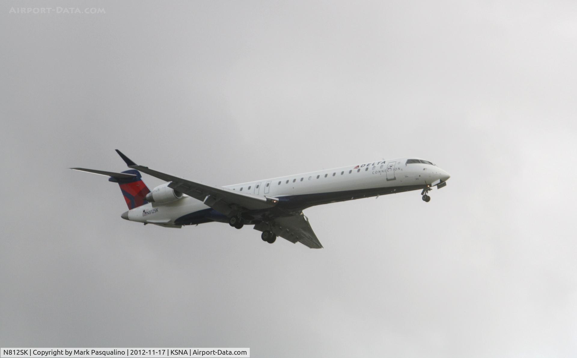N812SK, 2006 Bombardier CRJ-900ER (CL-600-2D24) C/N 15098, CL600-2D24